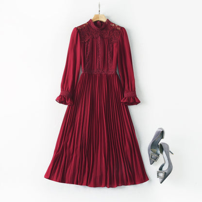 Heavy-duty Lace Pleated Midi Dress