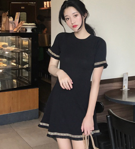 Ruffled Edge Short Sleeve Bodycon Midi Dress