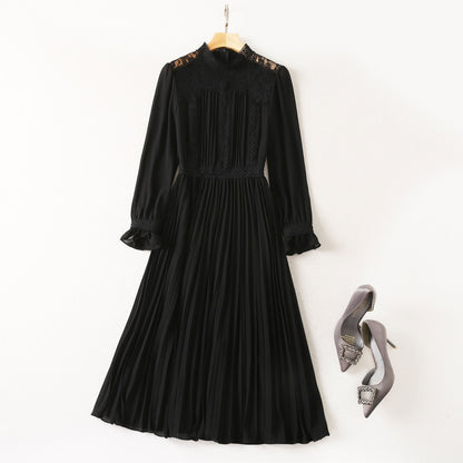 Heavy-duty Lace Pleated Midi Dress